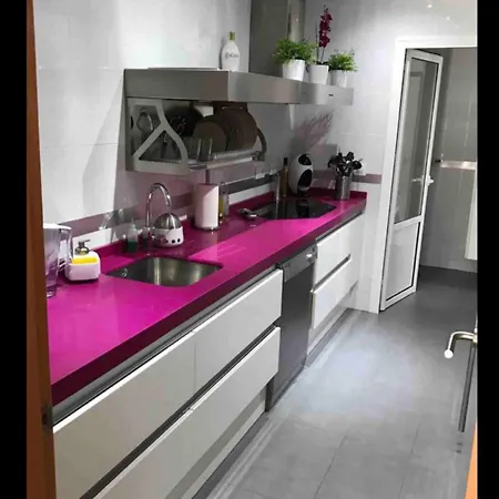 Individual Con Bano Privado En Piso De Lujo * San Juan de Aznalfarache