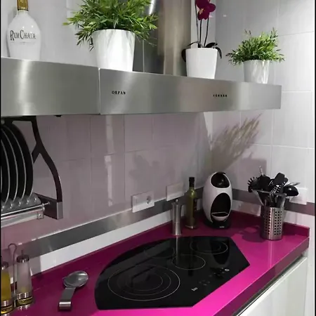 Individual Con Bano Privado En Piso De Lujo Habitación en casa particular
